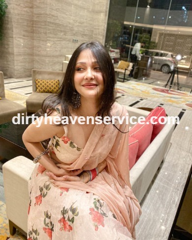 model Call Girls in Akbarpur